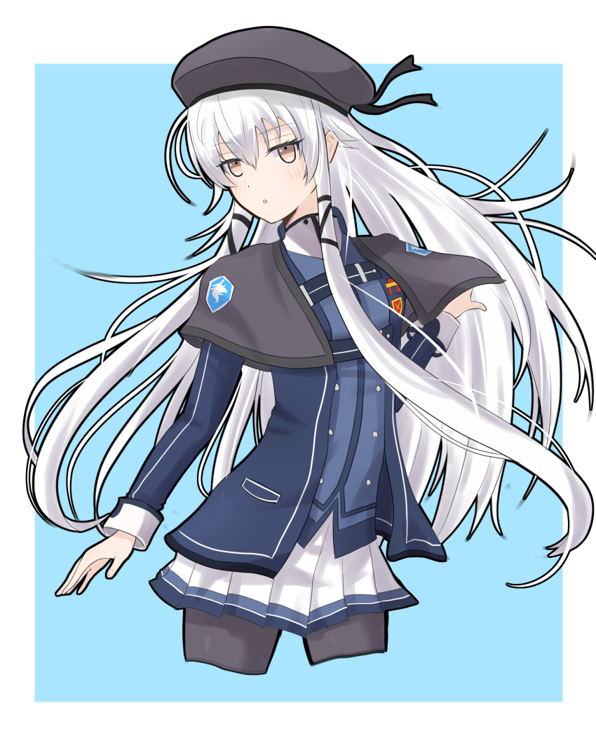 1girl absurdres altina_orion beret blue_background brown_eyes capelet double-parted_bangs eiyuu_densetsu hair_between_eyes hat highres jacket long_hair sen_no_kiseki sen_no_kiseki_iii sidelocks simple_background skirt solo thigh-highs thors_military_academy_branch_campus_uniform white_hair witch_f