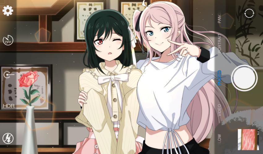 2girls absurdres blue_eyes commentary_request fake_phone_screenshot fake_screenshot flower hand_on_another's_arm highres jewelry korean_commentary long_hair long_sleeves looking_at_viewer love_live! love_live!_nijigasaki_high_school_idol_club medium_hair midriff mifune_shioriko multiple_girls one_eye_closed pink_hair puffy_long_sleeves puffy_sleeves red_eyes ring selfie side_ponytail smile taking_picture v yumel_lot yuri zhong_lanzhu
