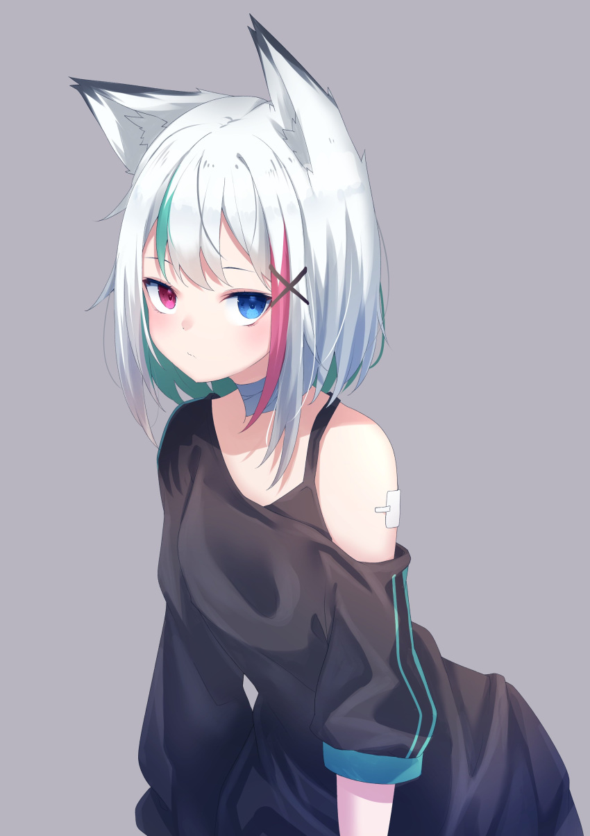 1girl absurdres amato_0321 animal_ears black_bra bra expressionless gao_ashina green_hair highres indie_virtual_youtuber looking_at_viewer multicolored_hair off_shoulder redhead short_hair sleeves_past_elbows underwear virtual_youtuber white_hair wolf_ears wolf_girl