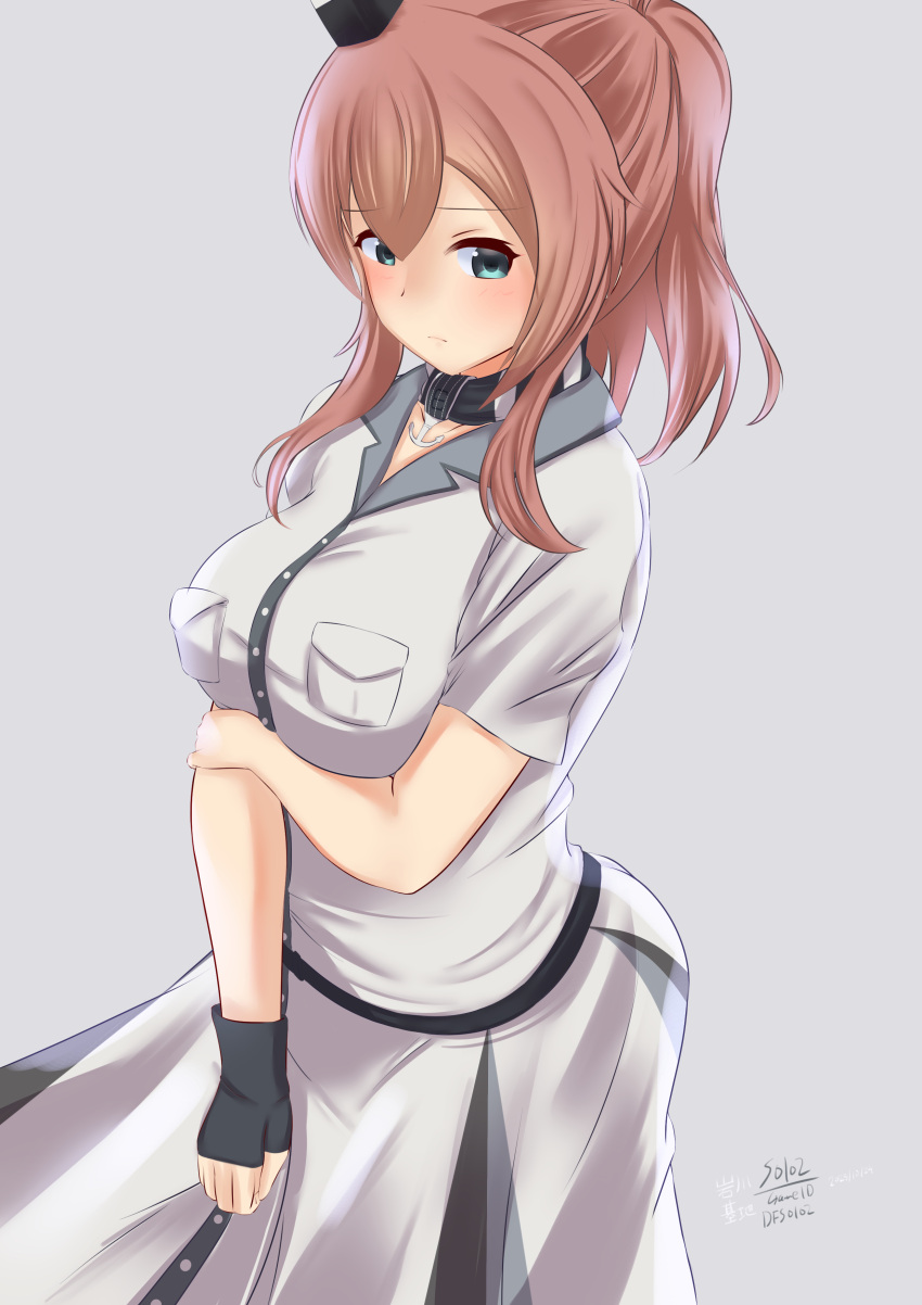 01021235 absurdres black_gloves breast_pocket breasts brown_hair dress fingerless_gloves gloves grey_background grey_eyes hair_between_eyes high_side_ponytail highres kantai_collection large_breasts one-hour_drawing_challenge pocket ponytail saratoga_(kancolle) saratoga_mk_ii_(kancolle) side_ponytail sidelocks simple_background single_glove white_dress