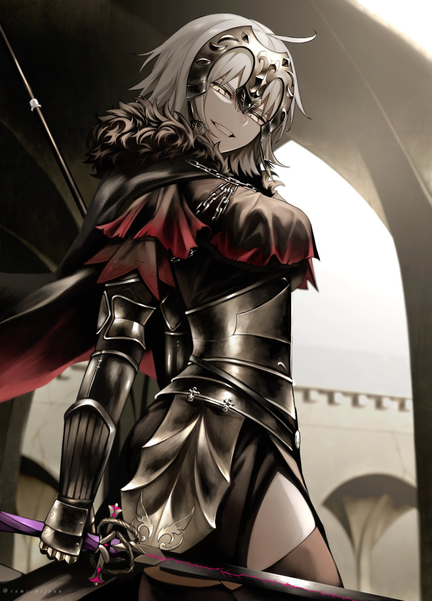 1girl ahoge armor armored_dress chain evil_grin evil_smile fate/grand_order fate_(series) faulds flag fur_trim gauntlets grey_hair grin headpiece highres holding holding_flag holding_sword holding_weapon jeanne_d'arc_(fate) jeanne_d'arc_alter_(avenger)_(fate) jeanne_d'arc_alter_(fate) plackart smile solo sumi_(gfgf_045) sword teeth thigh-highs weapon yellow_eyes