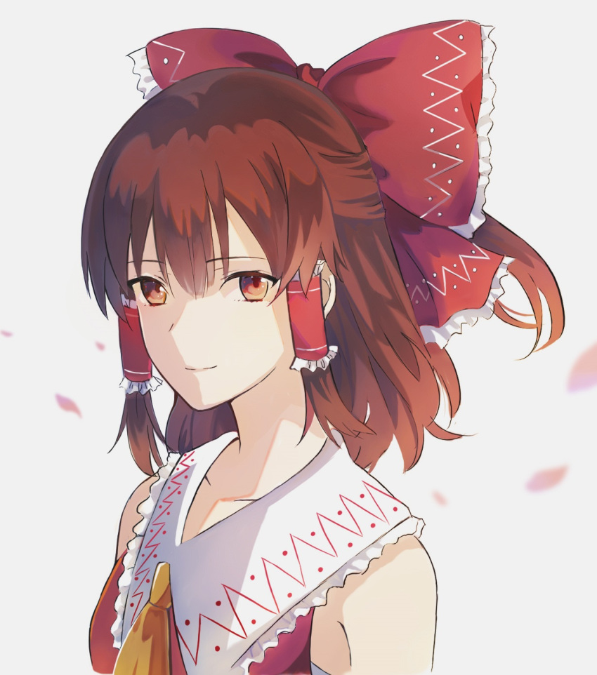 1girl ascot bow brown_eyes brown_hair frilled_bow frilled_hair_tubes frills hair_bow hair_tubes hakurei_reimu highres japanese_clothes looking_at_viewer miko petals red_bow red_eyes ribbon ribbon_trim short_hair sidelocks simple_background smile touhou upper_body vega00211 white_background yellow_ascot