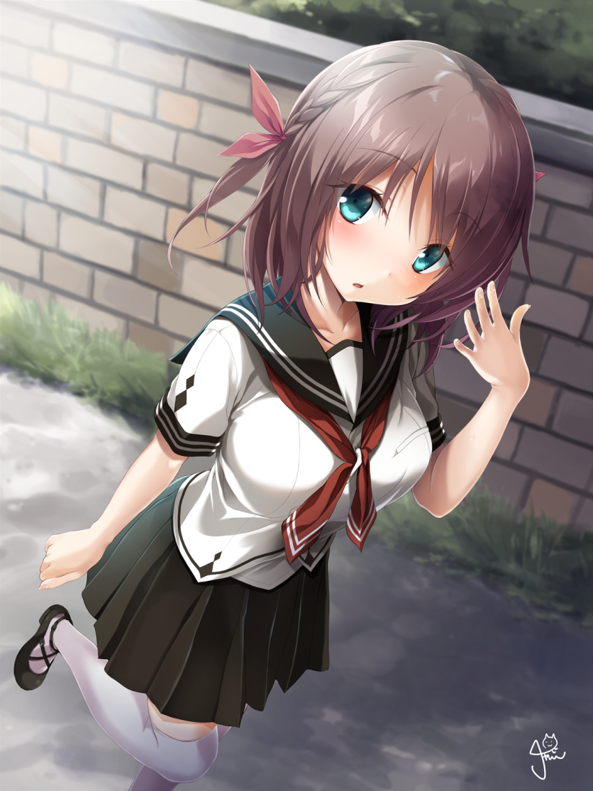 1girl aoi_tori_(purple_software) aqua_eyes arm_at_side black_footwear black_sailor_collar black_skirt blush braid breasts brick_wall brown_hair chaamii clenched_hand commentary_request day eyelashes eyes_visible_through_hair foot_out_of_frame foreshortening hair_between_eyes hair_ribbon hand_up highres large_breasts looking_at_viewer mary_janes medium_hair miniskirt neckerchief open_hand outdoors parted_lips pleated_skirt red_neckerchief red_ribbon ribbon road sailor_collar school_uniform serafuku shirt shoes short_sleeves side_braid signature skirt solo standing standing_on_one_leg thigh-highs umino_akari white_shirt white_thighhighs zettai_ryouiki