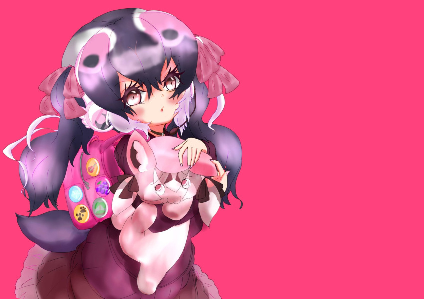 1girl african_penguin_(kemono_friends) alternate_costume bag black_hair dress headphones highres kanihai kemono_friends kemono_friends_v_project long_hair looking_at_viewer microphone multicolored_hair nia_aragi penguin_girl penguin_tail pink_background pink_hair ribbon simple_background solo stuffed_toy tail twintails virtual_youtuber white_hair