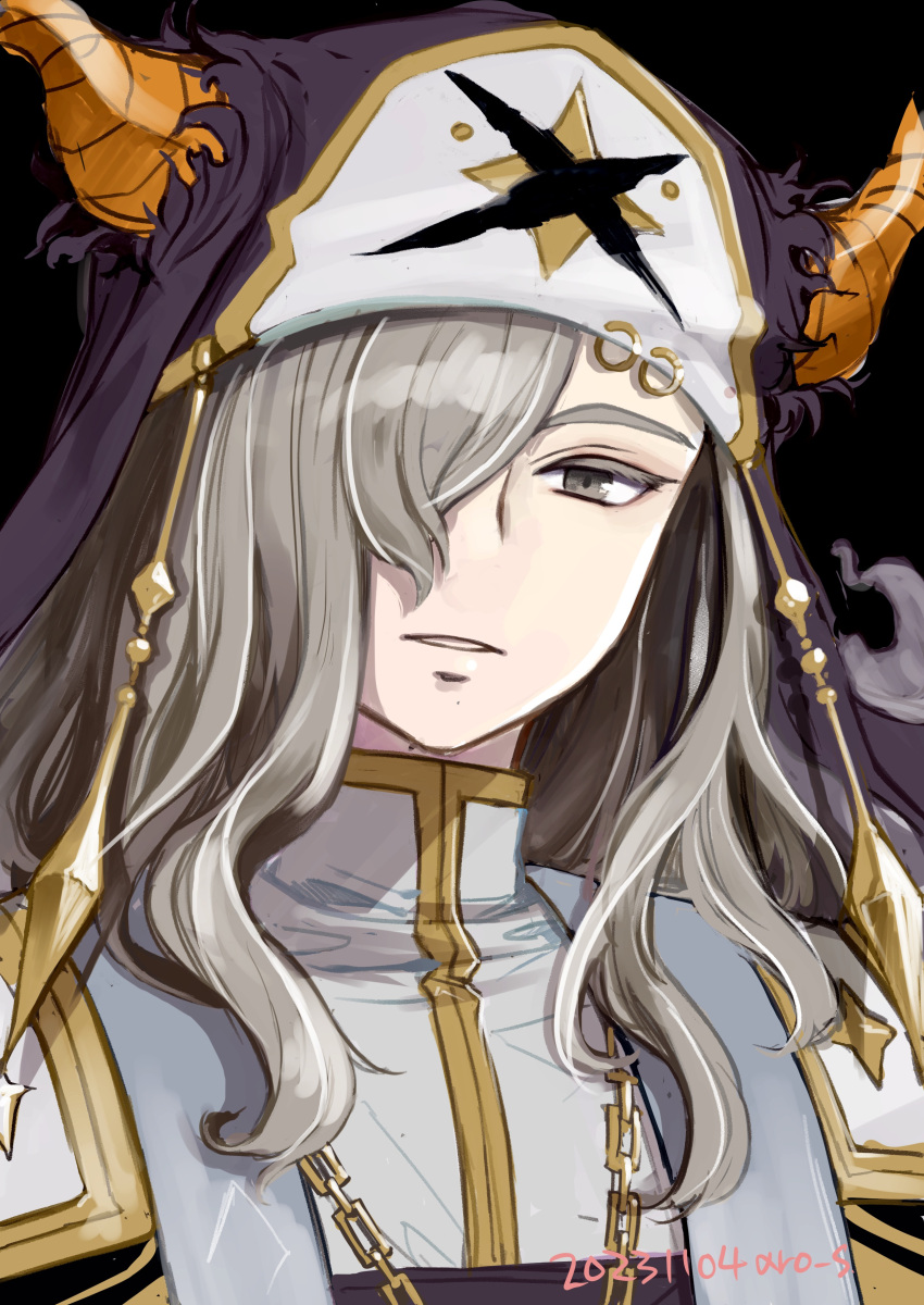1boy absurdres black_background chain coif commentary_request dated fake_horns grey_eyes grey_hair hair_over_one_eye highres horned_headwear horns jewelry looking_at_viewer medium_hair mole renegade_(ys) shimakusa_arou solo teeth ys ys_ix_monstrum_nox