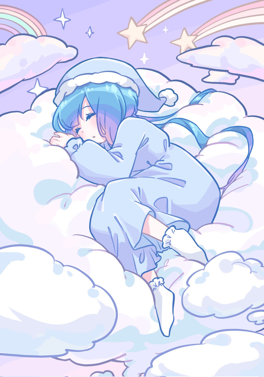 1girl alternate_costume aoki_lapis blue_hair blue_nightgown closed_eyes commentary_request empire_waist full_body fur-trimmed_headwear fur_trim gradient_hair hat highres long_hair long_sleeves low_twintails lying lying_on_cloud multicolored_hair nightcap nightgown on_side parted_lips pom_pom_(clothes) purple_background rainbow shooting_star_(symbol) sleeping socks solo sparkle suzumecha_(yuzensuzu) twintails very_long_hair vocaloid white_socks
