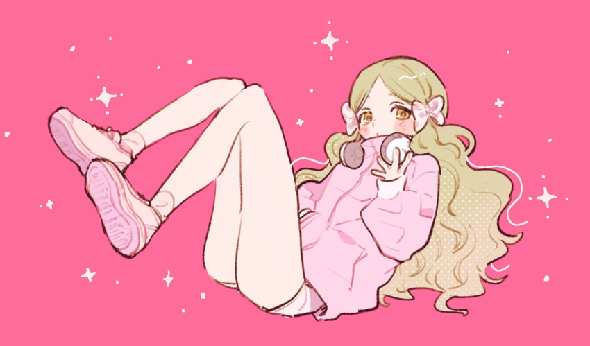 1girl blonde_hair blush bow coat eyelashes gohanysu hair_bow handa_roco headphones highres idolmaster idolmaster_million_live! idolmaster_million_live!_theater_days long_hair looking_at_viewer multiple_hair_bows pink_background pink_bow pink_coat shoes short_shorts shorts sleeves_past_wrists sneakers solo star_(symbol) twintails very_long_hair wavy_hair white_footwear white_headphones white_shorts yellow_eyes
