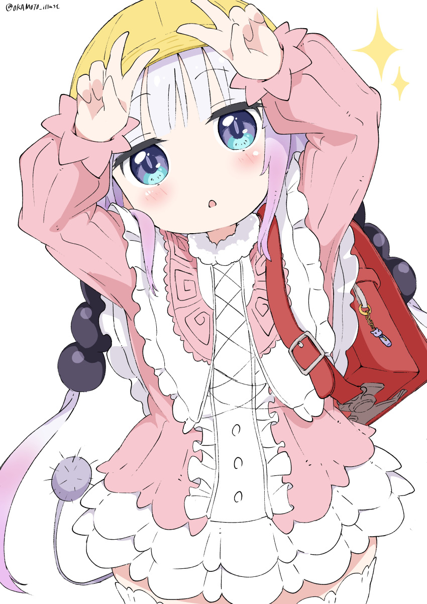 1girl absurdres arms_up artist_name backpack bag beads blue_eyes blush capelet center_frills commentary_request cowboy_shot double_v dragon_girl dragon_tail dress frills fur-trimmed_capelet fur_trim hair_beads hair_ornament hat highres kanna_kamui kobayashi-san_chi_no_maidragon long_hair long_sleeves looking_at_viewer low_twintails parted_lips pink_dress puffy_long_sleeves puffy_sleeves purple_hair randoseru red_bag school_hat short_dress simple_background slit_pupils solo sparkle tail thigh-highs twintails twitter_username v white_background white_gorilla_(okamoto) white_thighhighs yellow_headwear