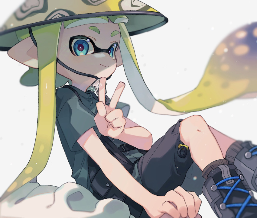 1girl black_shorts blonde_hair blue_eyes blurry boots cross-laced_footwear depth_of_field hat highres inkling inkling_girl pointy_ears rice_hat sahata_saba short_sleeves shorts signature sitting smile socks solo splatoon_(series) splatoon_3 tentacle_hair v white_background