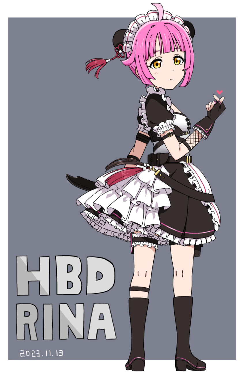 1girl absurdres ahoge apron arm_strap black_dress black_footwear black_gloves boots character_name combat_knife commentary dot_nose double_bun dress expressionless finger_heart fingerless_gloves fishnet_gloves fishnets frilled_apron frills from_behind full_body gloves grey_background hair_bun happy_birthday hat highres holding holding_knife knee_boots knife looking_at_viewer love_live! love_live!_nijigasaki_high_school_idol_club maid maid_headdress medium_hair mob_cap pink_hair puffy_short_sleeves puffy_sleeves short_sleeves sidelocks solo standing tactical_maid tennouji_rina thigh_strap unconventional_maid waist_apron weapon white_apron yanekawara yellow_eyes