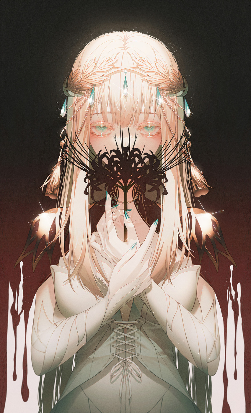 1girl andi_1021 blonde_hair capelet expressionless fingernails flower gradient_background green_eyes green_nails hair_between_eyes highres holding holding_flower light_particles long_hair looking_at_viewer nail_polish original sidelocks solo spider_lily upper_body