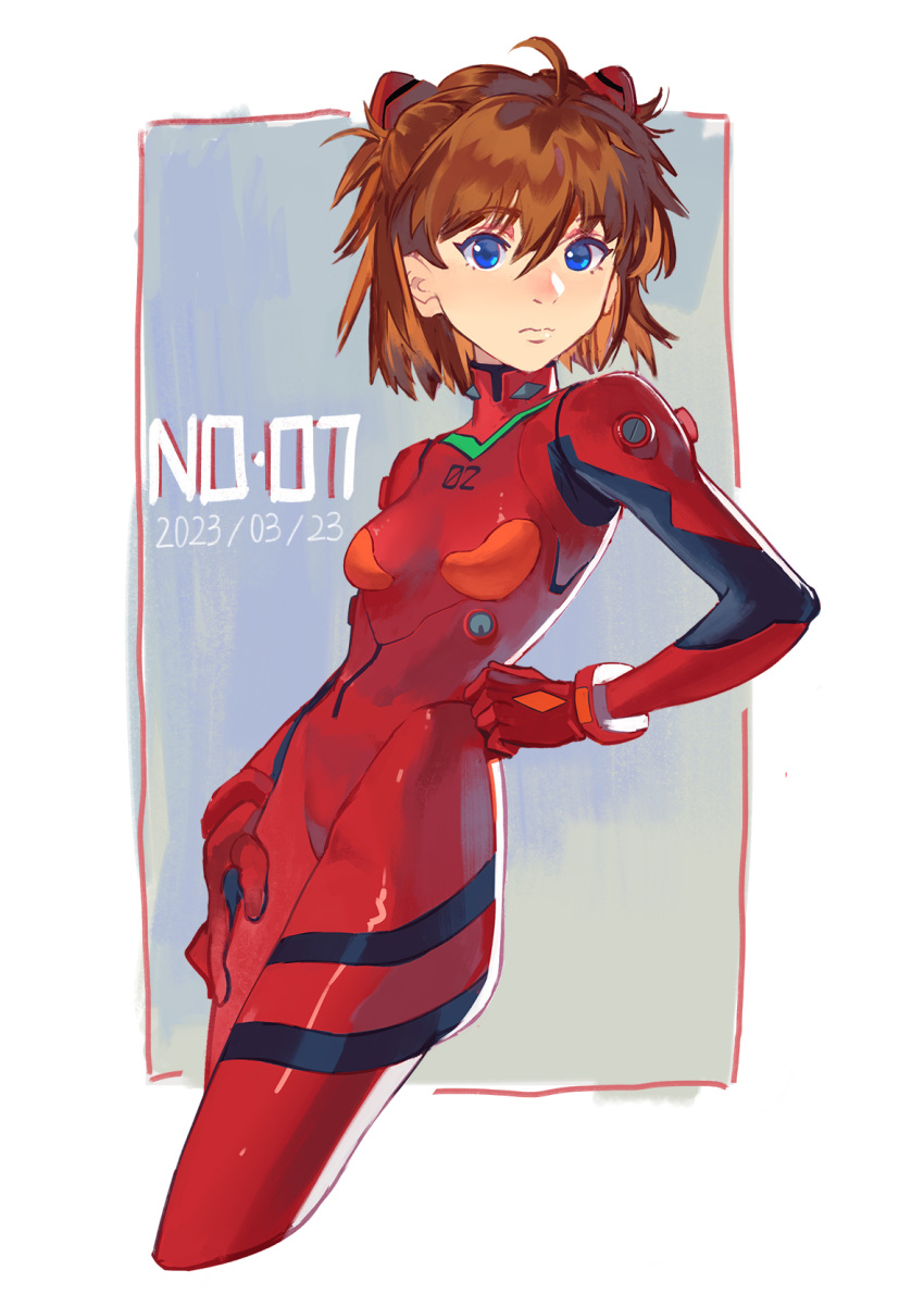 1girl alternate_hair_length alternate_hairstyle ass_visible_through_thighs blue_eyes bodysuit breasts brown_hair closed_mouth cowboy_shot curvy hand_on_own_hip highres interface_headset lips medium_hair mire55260779 neon_genesis_evangelion pilot_suit plugsuit red_bodysuit shiny_clothes simple_background solo souryuu_asuka_langley standing turtleneck wide_hips