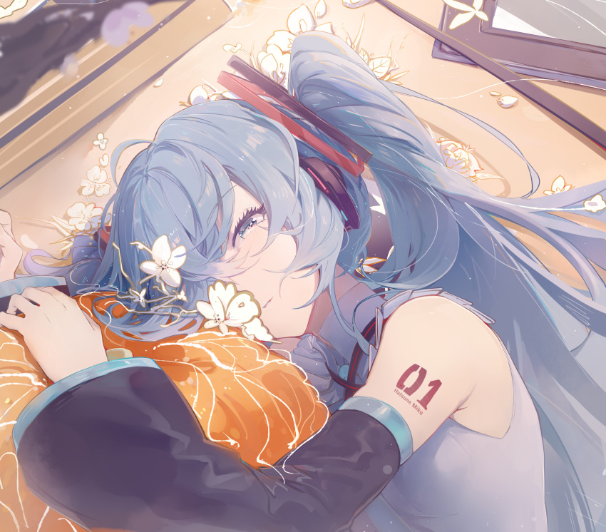 1girl blue_eyes blue_hair detached_sleeves flower hair_ornament hatsune_miku highres lying number_tattoo on_side solo tattoo twintails vocaloid white_flower yi_ren_fen_mu