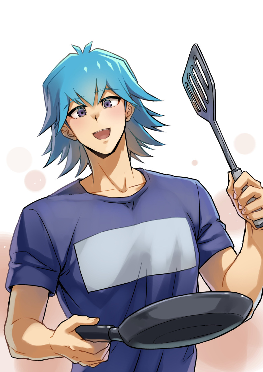 1boy absurdres blue_hair blue_shirt bruno_(yu-gi-oh!) hand_up highres holding holding_pan holding_spatula looking_at_viewer male_focus open_mouth shirt short_hair simple_background smile solo spatula standing t-shirt upper_body violet_eyes youko-shima yu-gi-oh! yu-gi-oh!_5d's