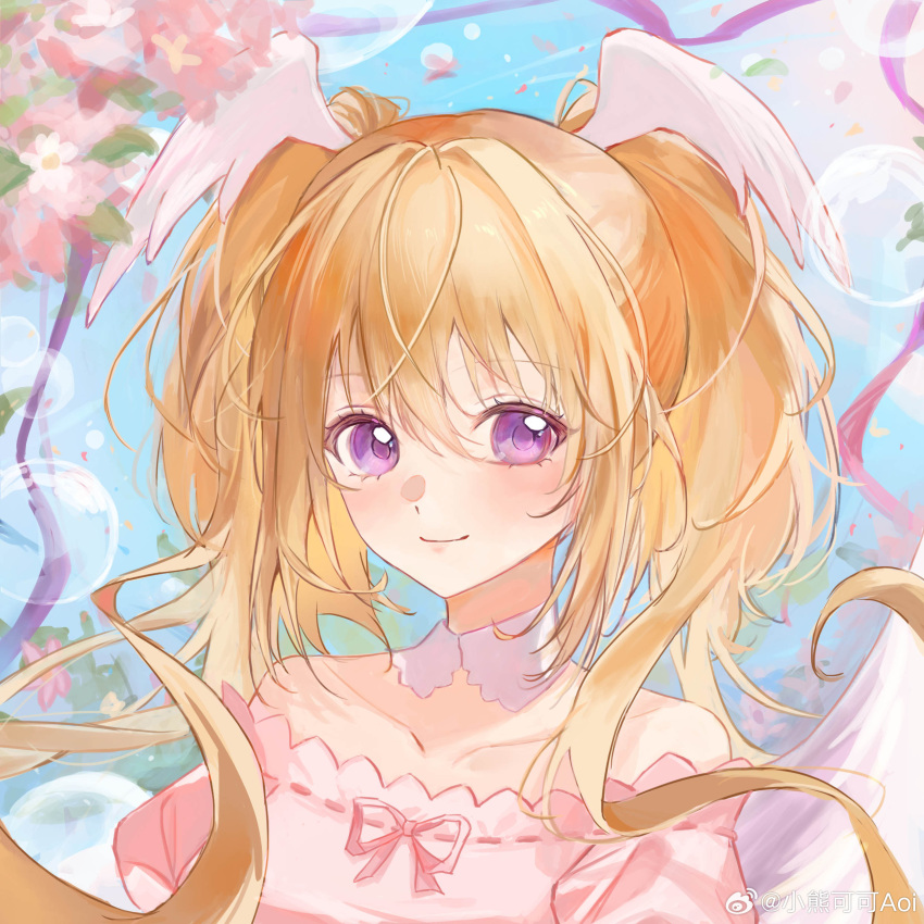 1girl absurdres bare_shoulders blonde_hair blue_background blush bubble closed_mouth collarbone detached_collar flower head_wings highres hoshina_utau long_hair looking_at_viewer off-shoulder_shirt off_shoulder pink_flower pink_ribbon pink_shirt portrait ribbon shirt shugo_chara! smile solo twintails very_long_hair violet_eyes weibo_logo weibo_username wings xiao_xiong_keke_aoi