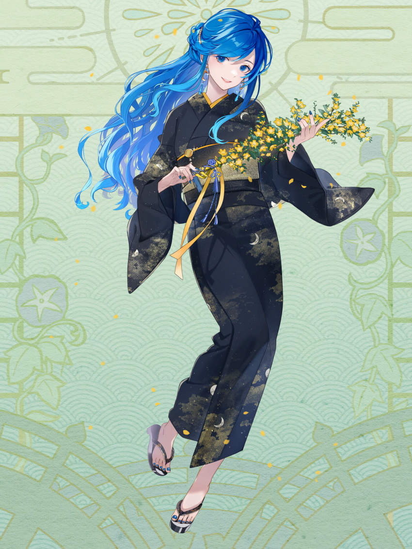 1girl aoi_fujimiya black_kimono blue_eyes blue_nails crescent crescent_earrings dairoku_ryouhei earrings flower full_body glint green_background highres holding holding_flower japanese_clothes jewelry kimono long_hair long_sleeves looking_at_viewer moon_print oomizuao sandals smile solo standing yellow_flower