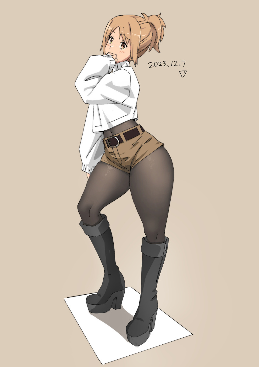 1girl alternate_costume alternate_hairstyle blonde_hair blush boots brown_eyes covered_navel full_body girls_frontline high_heels highres knee_boots light_brown_background looking_at_viewer midriff mp40_(girls'_frontline) short_shorts shorts solo sweater triangle_bullet white_sweater