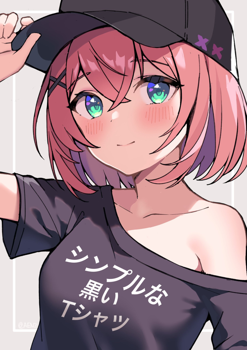 1girl arm_up black_headwear black_shirt blush casual chiyoda_momo close-up closed_mouth collarbone commentary crossed_bangs eyelashes green_eyes grey_background hair_between_eyes hair_ornament hand_on_headwear hat highres looking_at_viewer machikado_mazoku nokia_hiyou peaked_cap pink_hair shirt short_hair short_sleeves simple_background single_bare_shoulder smile solo translated tsurime x_hair_ornament