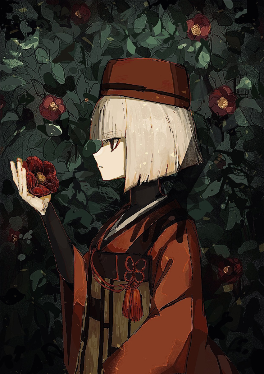 1girl asa_no_ha_(pattern) black_eyes blunt_bangs bush camellia color_connection fate/grand_order fate_(series) flower flower_knot from_side grey_hair highres holding holding_flower japanese_clothes kimono medium_hair profile red_kimono right-over-left_kimono sen_no_rikyu_(fate) sen_no_rikyu_(first_ascension)_(fate) solo umeboitarou upper_body