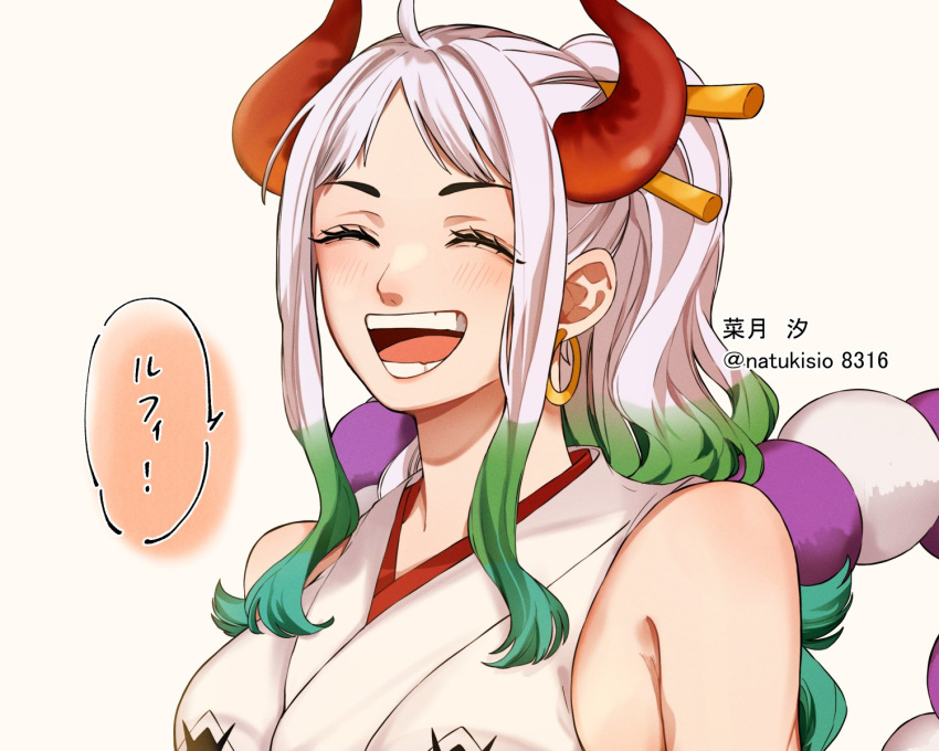 ! 1girl artist_name bare_shoulders blush closed_eyes commentary_request earrings green_hair hair_ornament hair_stick highres hoop_earrings horns jewelry long_hair multicolored_hair natsuki_shio one_piece oni oni_horns open_mouth ponytail red_horns rope shimenawa solo speech_bubble teeth translation_request white_hair yamato_(one_piece)