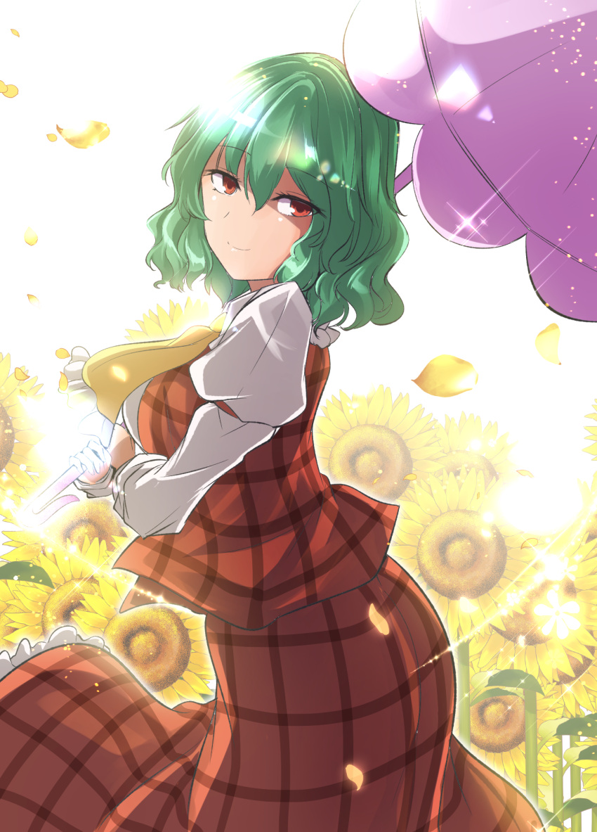 1girl ascot flower from_side green_hair highres holding holding_umbrella juliet_sleeves kazami_yuuka long_sleeves looking_at_viewer plaid plaid_skirt plaid_vest puffy_sleeves red_eyes red_skirt red_vest shirt skirt skirt_set solo sunflower touhou umbrella vest white_shirt y2 yellow_ascot