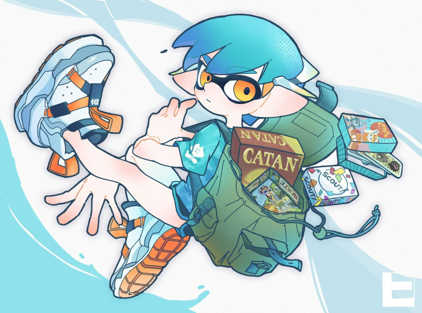 1boy backpack bag black_shorts blue_background blue_hair blue_shirt blue_trim book closed_mouth commentary_request full_body green_bag highres hiko0v0 inkling inkling_boy pointy_ears shirt shoes short_hair short_shorts shorts solo splatoon_(series) two-tone_background white_background white_footwear yellow_eyes