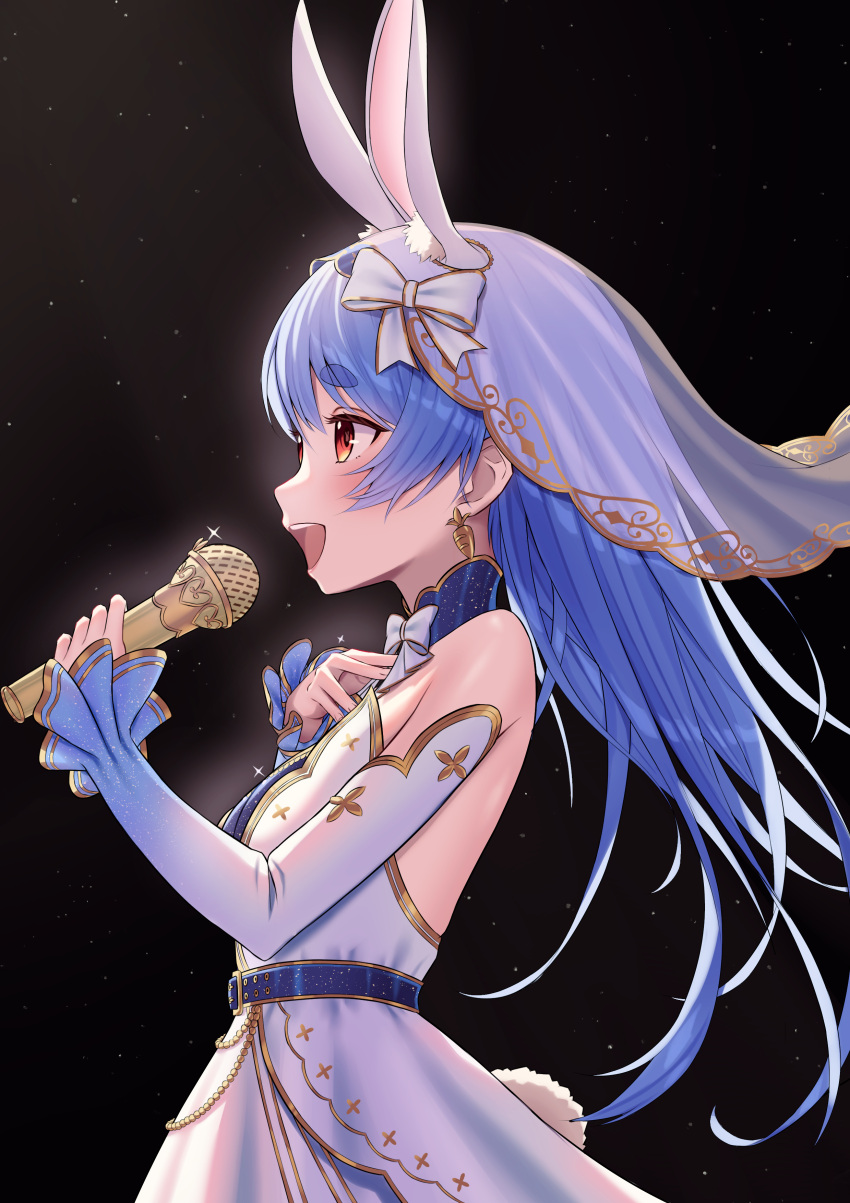 1girl absurdres animal_ear_fluff animal_ears backless_dress backless_outfit bar_censor bare_shoulders belt blue_belt blue_hair breasts carrot_earrings censored detached_sleeves dress earrings extra_ears food-themed_earrings frilled_sleeves frills hand_on_own_chest highres holding holding_microphone hololive jewelry kumoru_(kumoru_145) long_hair microphone music official_alternate_costume open_mouth orange_eyes rabbit_ears see-through_veil short_eyebrows singing small_breasts smile solo strapless strapless_dress usada_pekora usada_pekora_(usagi_the_megami) virtual_youtuber white_dress white_sleeves