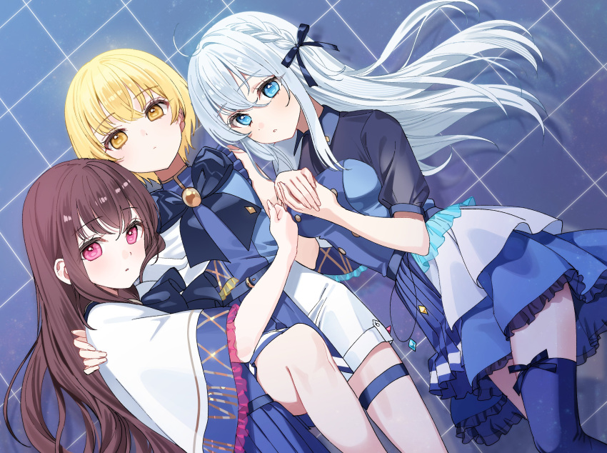3girls absurdres aitsuki_nakuru blonde_hair blue_bow blue_bowtie blue_eyes blue_ribbon blush bow bowtie braid brown_hair closed_mouth commentary_request dutch_angle hair_between_eyes hair_ribbon highres holding_hands la_priere large_bow long_hair looking_at_viewer multiple_girls natsume_itsuki_(voice_actor) nayuta_(voice_actor) official_art parted_lips pink_eyes prewotamaru ribbon short_hair thigh-highs white_hair yellow_eyes
