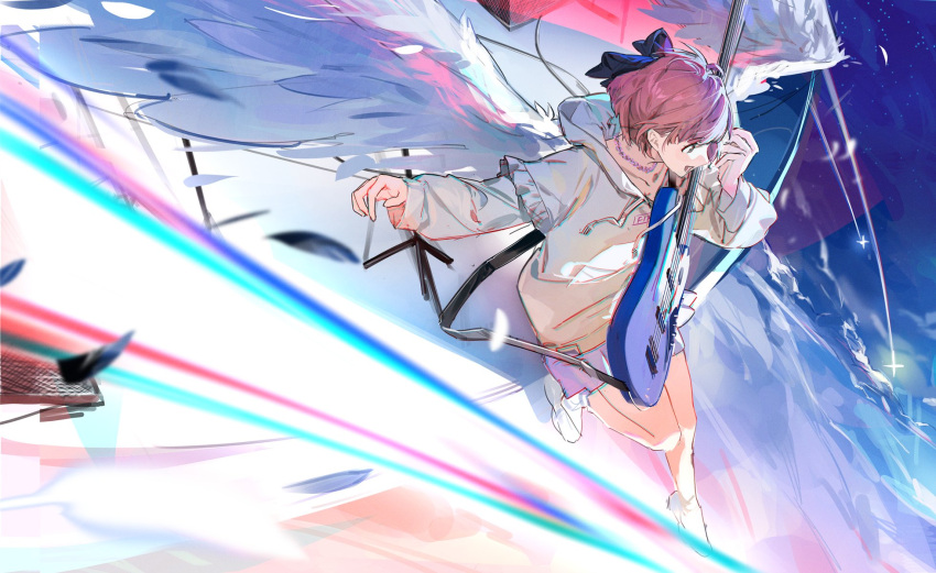 1girl angel_wings bass_guitar blue_sky bow highres hood hoodie idolmaster idolmaster_shiny_colors ikuta_haruki instrument jewelry necklace open_mouth pink_hair shooting_star skirt sky wings yellow_eyes zhili_xingzou