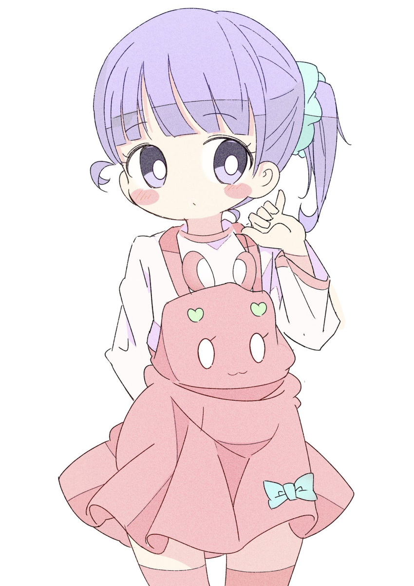 1girl arm_behind_back blue_bow blue_scrunchie blunt_bangs bow closed_mouth commentary_request dress hair_ornament hair_scrunchie hand_up highres long_sleeves looking_at_viewer manaka_non pinafore_dress pink_dress pink_thighhighs pretty_series pripara purple_hair ranirani_(syohousen8) scrunchie short_hair side_ponytail simple_background sleeveless sleeveless_dress solo sweater thigh-highs violet_eyes white_background white_sweater