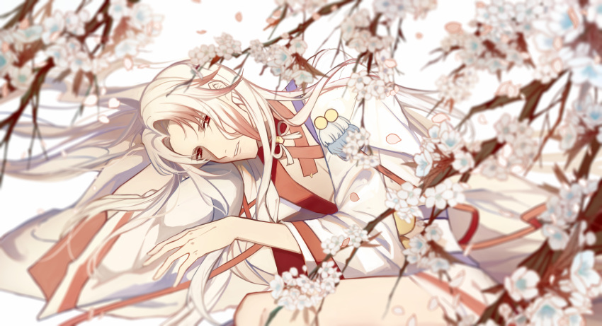 1boy bare_legs branch cherry_blossoms chinese_clothes choker curtained_hair falling_petals feet_out_of_frame flower hair_ribbon highres kocona long_hair lying male_focus meng_po_tea_(the_tale_of_food) multicolored_hair on_side open_clothes open_robe parted_bangs parted_lips pectoral_cleavage pectorals petals pink_flower red_choker red_eyes red_ribbon redhead ribbon robe sideways_glance solo streaked_hair tassel the_tale_of_food tress_ribbon white_background white_hair white_robe wide_sleeves