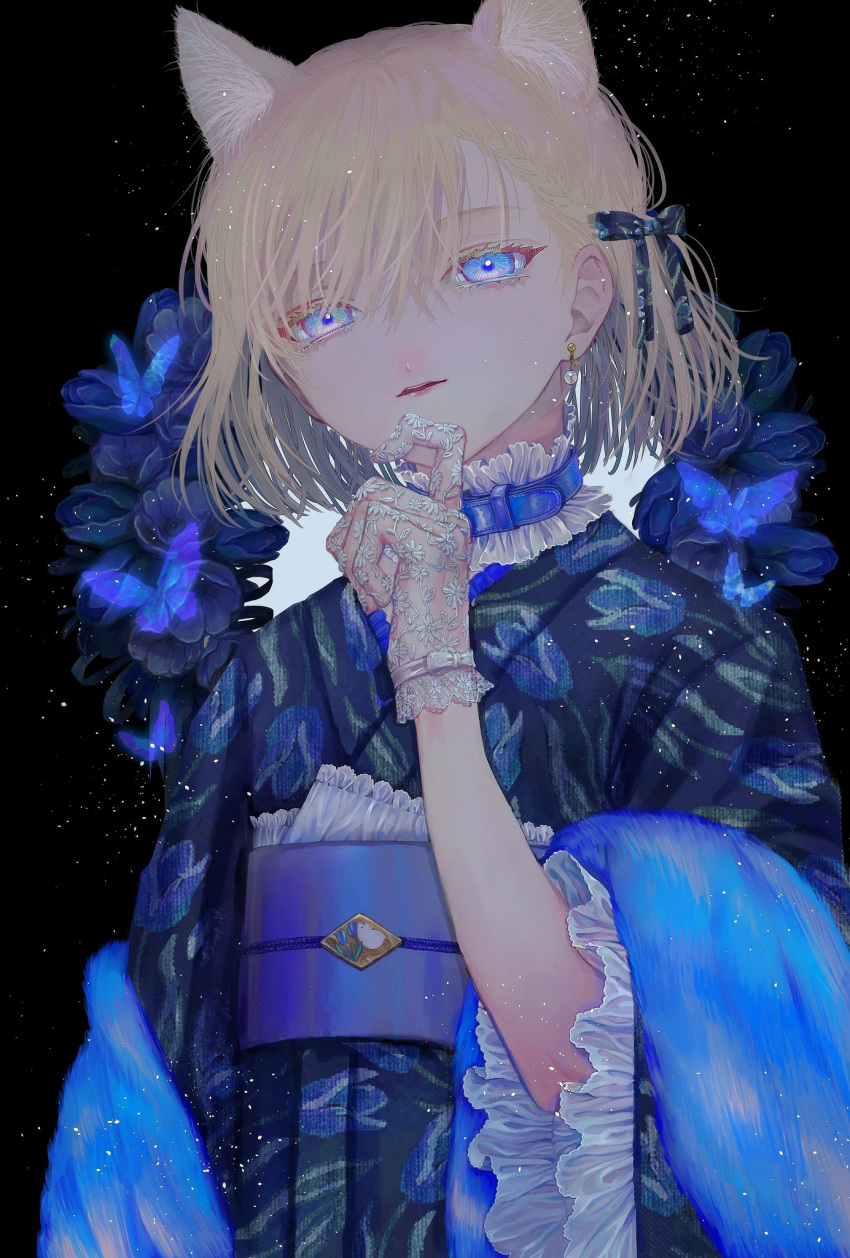 1girl animal_ear_fluff animal_ears belt belt_collar black_background blonde_hair blue_belt blue_bow blue_butterfly blue_eyes blue_kimono blue_sash blue_sleeves blue_theme blue_tulip blush bow bug butterfly collar commentary dangle_earrings earrings eyelashes finger_to_own_chin floral_print flower fox_ears frilled_collar frilled_sleeves frills gloves hair_bow highres japanese_clothes jewelry kimono lace lace_gloves lipstick long_sleeves looking_at_viewer makeup nose_blush obi original parted_lips red_lips sash short_hair sojo_106 solo symbol-only_commentary tulip upper_body wide_sleeves