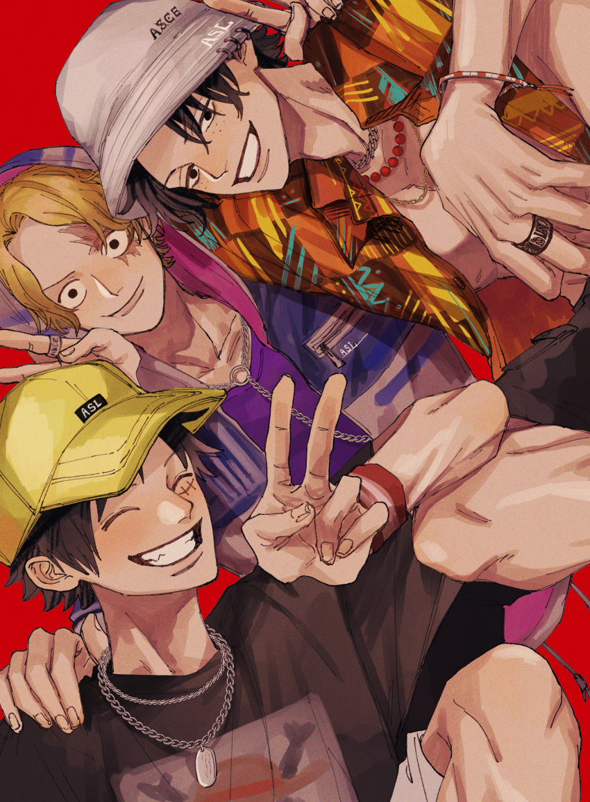 3boys alternate_costume baseball_cap black_hair blonde_hair bucket_hat closed_eyes closed_mouth commentary_request family freckles grin hat highres hood hood_up jewelry looking_at_viewer male_focus monkey_d._luffy multiple_boys necklace nsgw one_piece portgas_d._ace red_background ring sabo_(one_piece) scar scar_across_eye scar_on_face shirt short_hair short_sleeves shorts simple_background smile v