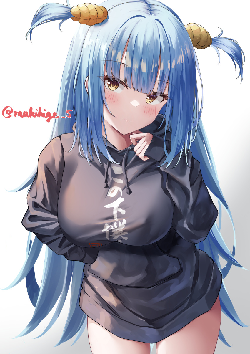 1girl absurdres azur_lane black_hoodie blue_hair blush breasts casual commentary_request cowboy_shot hand_in_pocket hand_up highres hood hood_down hoodie large_breasts leaning_forward long_hair looking_at_viewer makihige medium_breasts neptune_(azur_lane) shell_hair_ornament signature smile solo very_long_hair yellow_eyes
