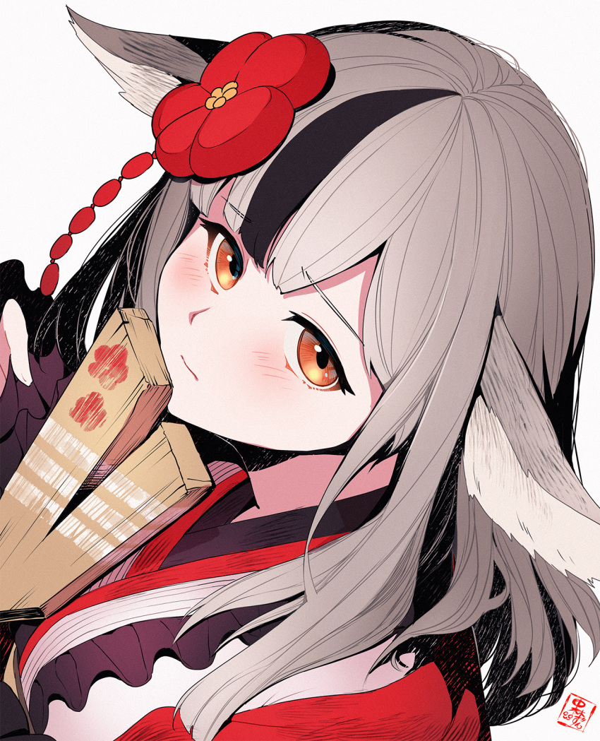 1girl animal_ears black_hair closed_mouth commentary_request fire_emblem fire_emblem_fates fire_emblem_heroes grey_hair hagoita highres japanese_clothes kimono long_hair looking_at_viewer multicolored_hair nakabayashi_zun official_alternate_costume orange_eyes orange_hair paddle red_kimono simple_background solo streaked_hair upper_body velouria_(fire_emblem) velouria_(new_year)_(fire_emblem) white_background wolf_ears