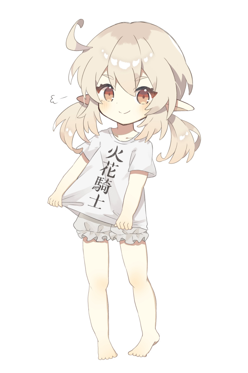 1girl absurdres adapted_costume ahoge barefoot blonde_hair bloomers clothes_writing full_body genshin_impact highres klee_(genshin_impact) komano_shia low_twintails pointy_ears puff_of_air red_eyes shirt shirt_tug simple_background smile smug solo standing twintails white_background white_shirt