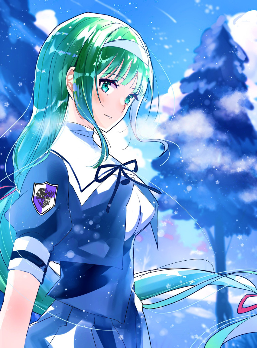 1girl aqua_eyes arm_at_side assault_lily black_ribbon black_skirt blue_sky blunt_bangs blurry blurry_background blush breasts buttons closed_mouth clouds commentary_request cropped_jacket day emblem floating_hair green_hair hair_ribbon hairband hasebe_touka highres kikikaikai_(kikikaikai_chan) large_breasts light_particles light_smile long_hair looking_at_viewer low-tied_long_hair neck_ribbon outdoors pleated_skirt puffy_short_sleeves puffy_sleeves red_ribbon ribbon school_uniform shirt short_sleeves sidelocks skirt sky solo standing tree underbust very_long_hair white_hairband white_shirt yurigaoka_girls_academy_school_uniform