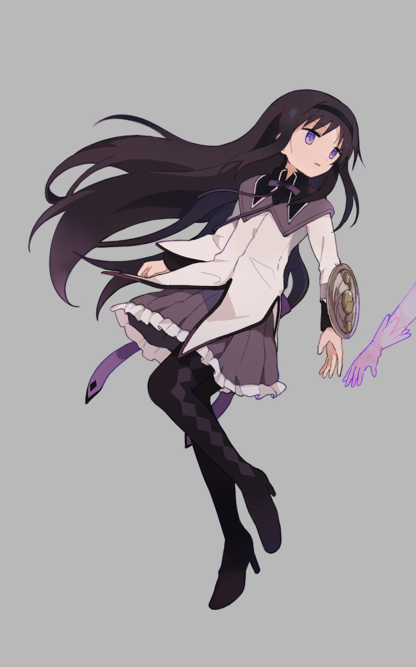 2girls absurdres akemi_homura argyle argyle_legwear black_hair black_hairband grey_background hairband highres long_hair looking_at_another looking_to_the_side magical_girl mahou_shoujo_madoka_magica mahou_shoujo_madoka_magica_(anime) multiple_girls purple_skirt shield simple_background skirt solo_focus toukashi_(2tou9) violet_eyes
