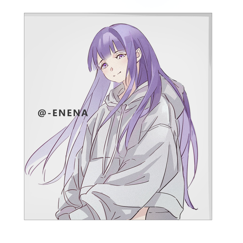 1girl artist_name blunt_bangs border contemporary drawstring er_(user_yhzm5478) fern_(sousou_no_frieren) grey_background grey_hoodie hair_down highres hood hood_down hoodie long_hair long_sleeves looking_at_viewer purple_hair simple_background sleeves_past_wrists smile solo sousou_no_frieren straight_hair upper_body violet_eyes