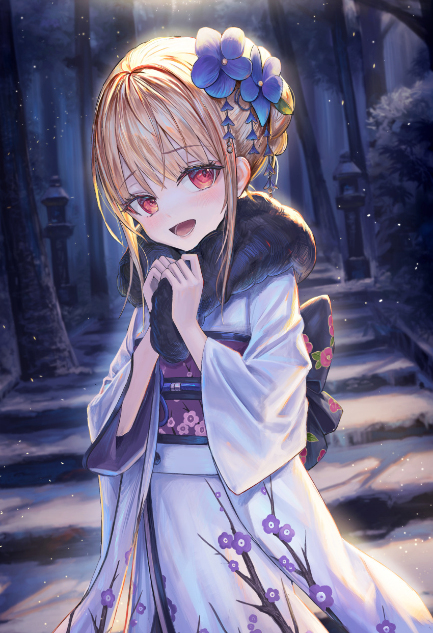 1girl back_bow blonde_hair bow cowboy_shot floral_print_kimono flower hair_flower hair_ornament highres japanese_clothes kimono looking_at_viewer new_year open_mouth original red_eyes sachi_(160332) smile snow solo stairs tree