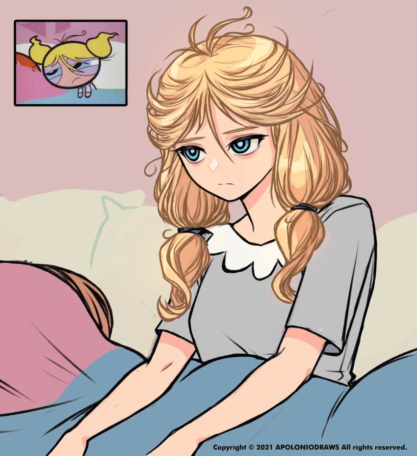 :/ ahoge apoloniodraws bags_under_eyes blonde_hair blue_eyes blue_pajamas bubbles_(ppg) highres looking_to_the_side messy_hair pajamas powerpuff_girls twintails