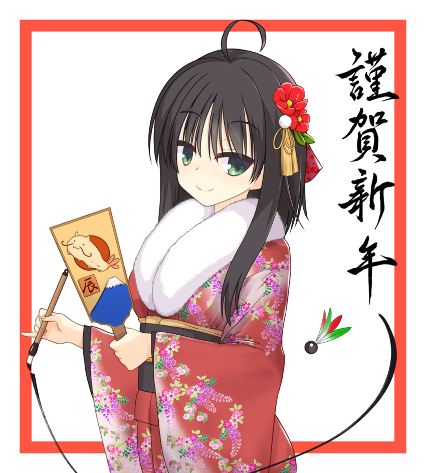 1girl ahoge alternate_costume black_hair c: calligraphy_brush commentary_request cowboy_shot floral_print flower fur-trimmed_kimono fur_trim furisode green_eyes hair_flower hair_ornament hands_up happy_new_year highres hitachi_mako holding holding_brush japanese_clothes kanzashi kimono long_hair long_sleeves looking_at_viewer paintbrush pinky_out red_flower red_kimono senren_banka shirayamakoma simple_background smile solo tassel tassel_hair_ornament tsurime white_background wide_sleeves