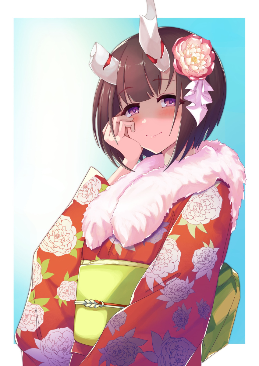 1girl alternate_costume black_hair blue_background blush broken_horn closed_mouth commentary_request demon_girl demon_horns eriko_(princess_connect!) flower fur-trimmed_kimono fur_trim hair_flower hair_ornament hand_on_own_chin highres horns japanese_clothes kimono looking_at_viewer mononoke_(pixiv53597254) obi obijime partially_shaded_face princess_connect! print_kimono red_kimono sash smile solo violet_eyes