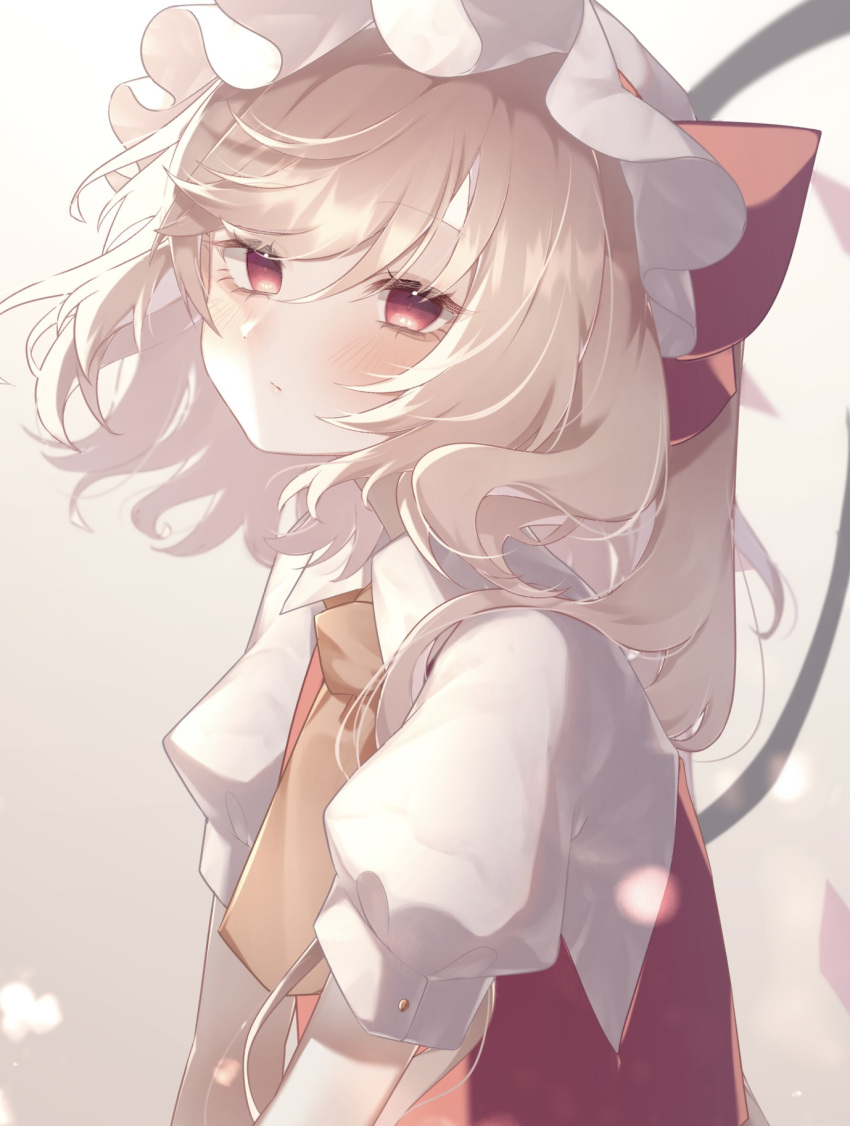 1girl ascot blonde_hair bloom closed_mouth commentary_request crystal expressionless flandre_scarlet grey_background hair_between_eyes hat highres hisu_(hisu_) long_hair looking_at_viewer mob_cap puffy_short_sleeves puffy_sleeves red_eyes short_sleeves sidelighting simple_background solo swept_bangs touhou upper_body white_background wings yellow_ascot