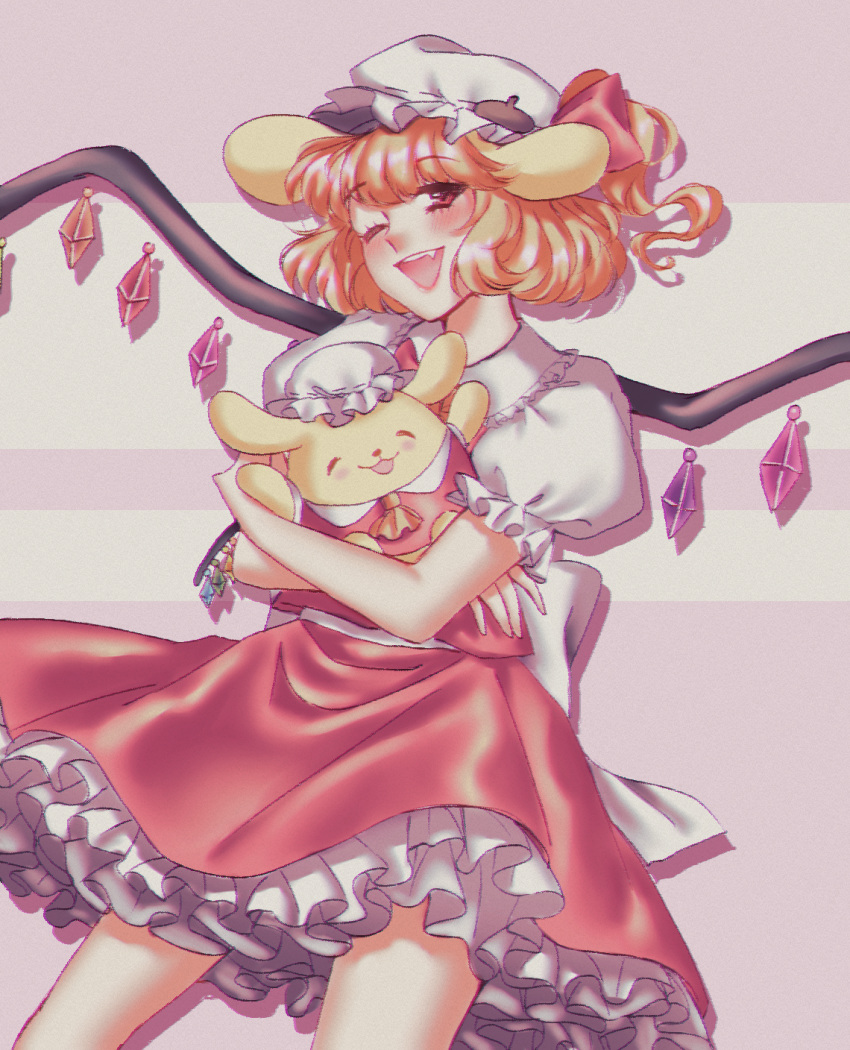 1980s_(style) 1girl animal_hug ascot back_bow blonde_hair bow cowboy_shot crystal fang flandre_scarlet frilled_shirt_collar frilled_skirt frilled_sleeves frills happy hat highres large_bow looking_at_viewer medium_hair mob_cap multicolored_wings one_eye_closed one_side_up open_mouth orz_(kagewaka) petticoat pompompurin puffy_short_sleeves puffy_sleeves red_eyes red_skirt red_vest retro_artstyle sanrio shirt short_sleeves simple_background skirt teeth touhou upper_teeth_only vest white_bow white_headwear white_shirt wings yellow_ascot