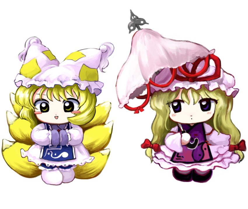 2girls animal_ear_headwear animal_ears blonde_hair blue_tabard blush_stickers bow chibi commentary dot_mouth dress fake_animal_ears fox_tail full_body hair_bow hands_in_opposite_sleeves hat hat_ribbon hat_tassel highres holding holding_umbrella long_hair long_sleeves looking_at_viewer medium_hair mob_cap multiple_girls multiple_tails open_mouth own_hands_together purple_tabard red_bow red_ribbon ribbon simple_background smile socks standing symbol-only_commentary tabard tail touhou umbrella violet_eyes white_background white_dress white_headwear white_socks yakumo_ran yakumo_yukari yakumora_n yellow_eyes zun_(style)