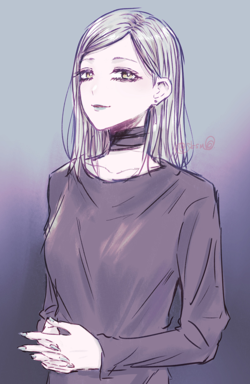 1girl black_choker choker earrings gradient_background grey_background grey_hair grey_shirt highres jewelry long_sleeves looking_at_viewer medium_hair original own_hands_clasped own_hands_together parted_lips sakashima_0822 shirt signature smile solo stud_earrings upper_body yellow_eyes