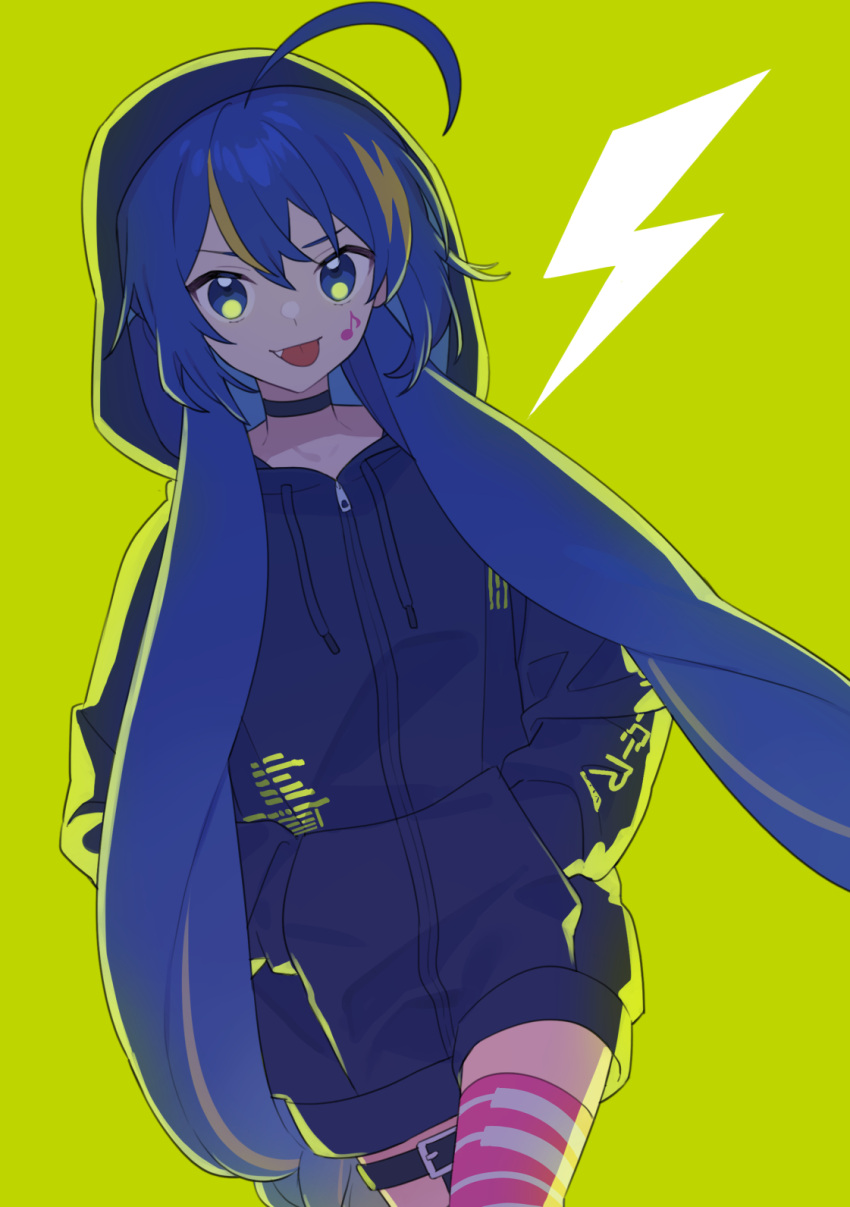 1girl :p ahoge belt blonde_hair blue_eyes blue_hair blue_hoodie choker cowboy_shot drawstring dutch_angle facial_mark fang green_background green_eyes hands_in_pockets highres hood hood_down hoodie lightning_bolt_symbol long_hair long_sleeves looking_at_viewer low-braided_long_hair multicolored_hair musical_note otomachi_una pink_thighhighs sidelocks simple_background single_thighhigh solo streaked_hair suiso_sn3 thigh-highs thigh_belt thigh_strap tongue tongue_out twintails vocaloid