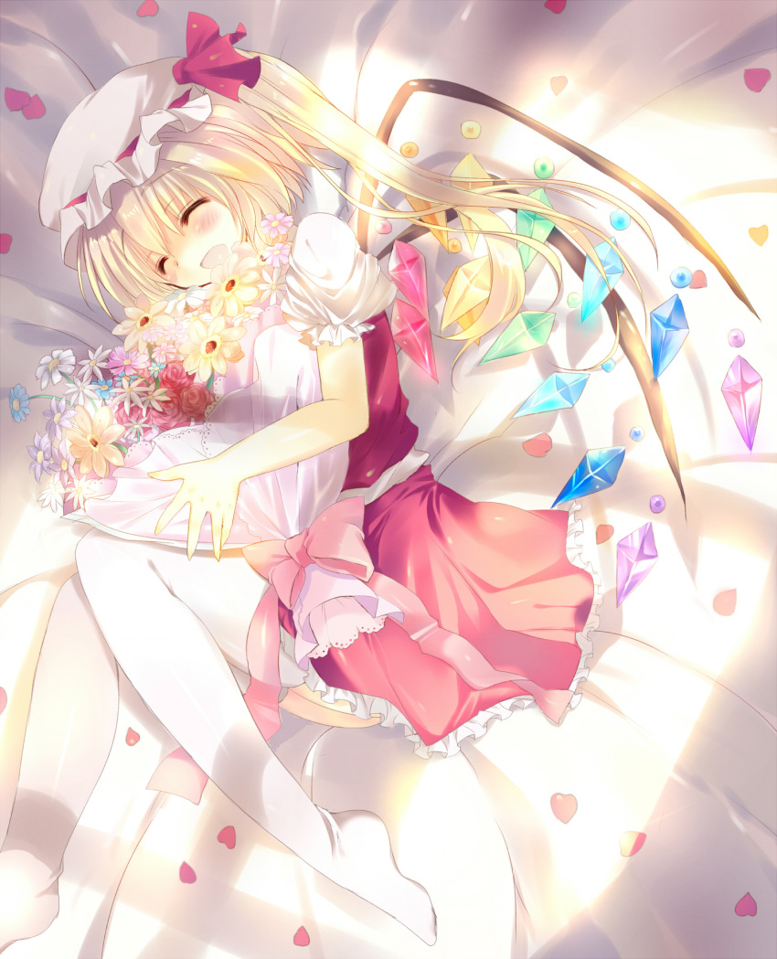 blonde_hair bouquet closed_eyes daisy flandre_scarlet flower happy hat highres kinoko lying on_side ponytail short_hair side_ponytail solo thigh-highs thighhighs touhou white_legwear white_thighhighs wings