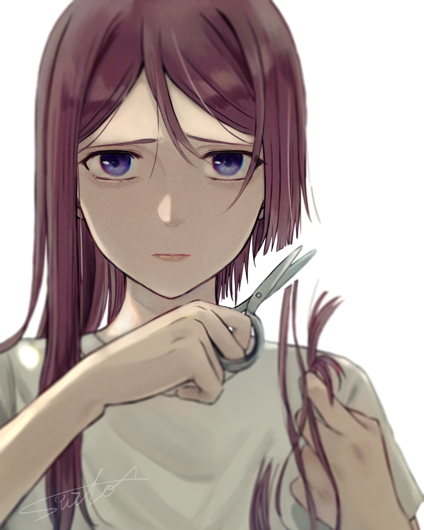 1girl brown_hair closed_mouth cutting_hair cutting_own_hair furrowed_brow hair_between_eyes highres holding holding_scissors long_hair looking_at_viewer original scissors severed_hair shirt short_sleeves signature solo suito upper_body violet_eyes white_background white_shirt